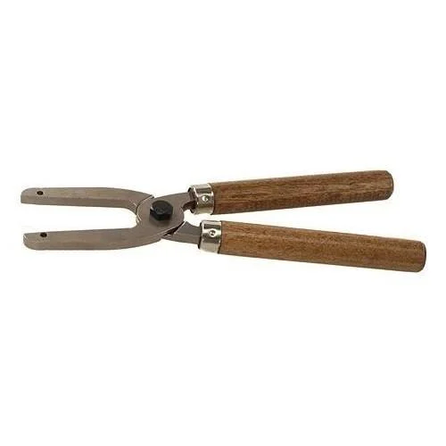 Lee Commercial Mold Handles – Steel Frame & Hardwood Grips